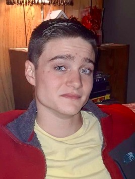 PEYTON D. HYATT NOVEMBER 17, 1997 APRIL 28, 2023  Peyton departed this life for a much better place of lasting peace and joy on April 28th, 2023. He was born November 17th,1997 in Birmingham, Alabama to Misty Merrell Hyatt and Darrell Hyatt. Peyton lived the earlier years of his life until about 12 years of age in Adamsville. Al. and the remaining years in Morris/Gardendale, Al. area. During his teenage years, he was a member of the Rock Creek Church of Christ where he developed many friendships. He attended and graduated from Mortimer Jordan High School class of 2016. After graduation, he worked several short-term jobs before joining his grandfather working to learn the building trades. Peyton is survived by his mother, Misty N. Hyatt, sister, Chloe Ingle, brother Caden Ingle, grandparents Donna and Michael Billitz, two aunts, Denise Brown (Stephen), Wendy Hurt (Ty), one uncle, Jamie Merrell, and several Cousins and many friends. Peyton had a friendly outgoing personality and was a loving person who only wanted to be loved in return. He is dearly loved and will be missed greatly by his family and friends. A Memorial Service will celebrate his life at 5:00 PM Friday , May 19th , 2023 at the Brookside Church of Christ. Minister Ray Brooks will conduct a devotional service.  